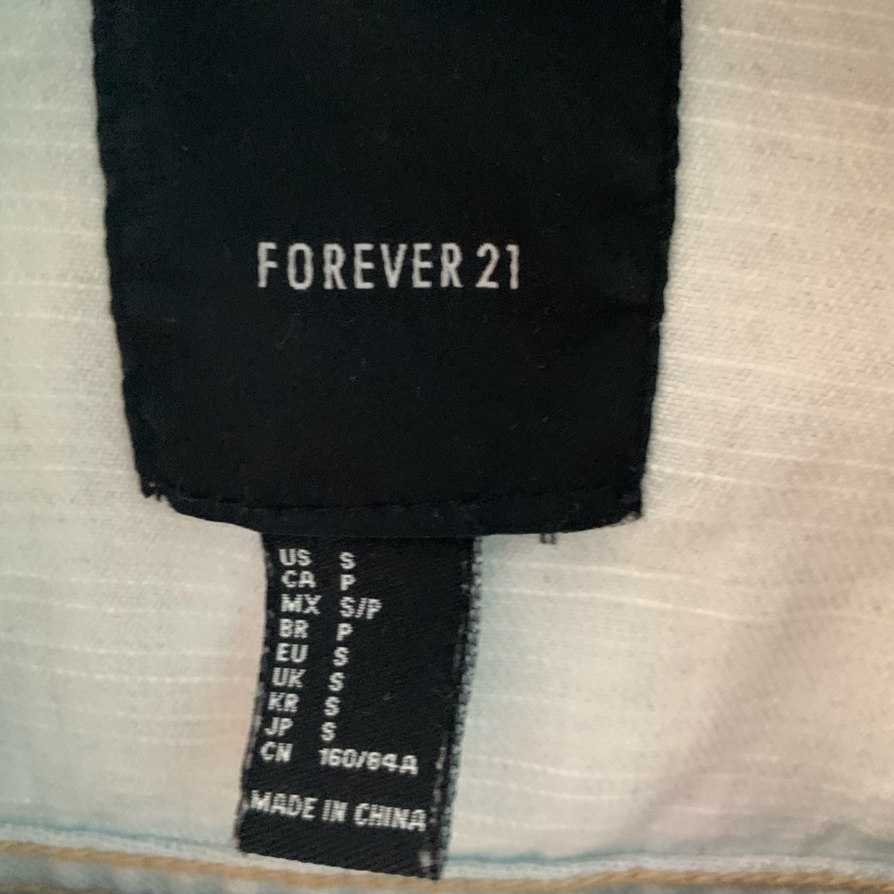 Denim jacket - Picture 2 of 3